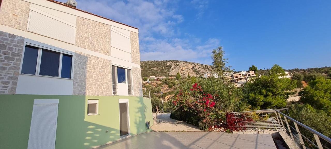Villa Πέτρα, Ελιά Και Λεβάντα Tolón Exterior foto